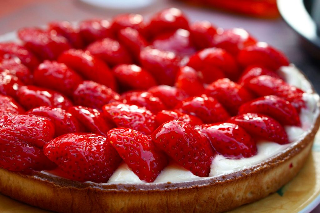 Torta deliziosa alle fragoline di bosco