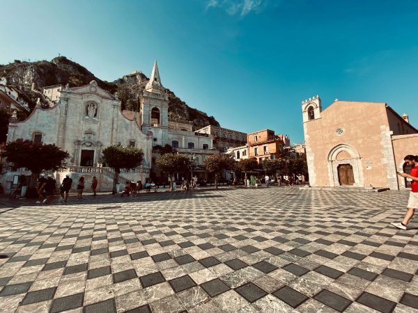 Il centro di Taormina